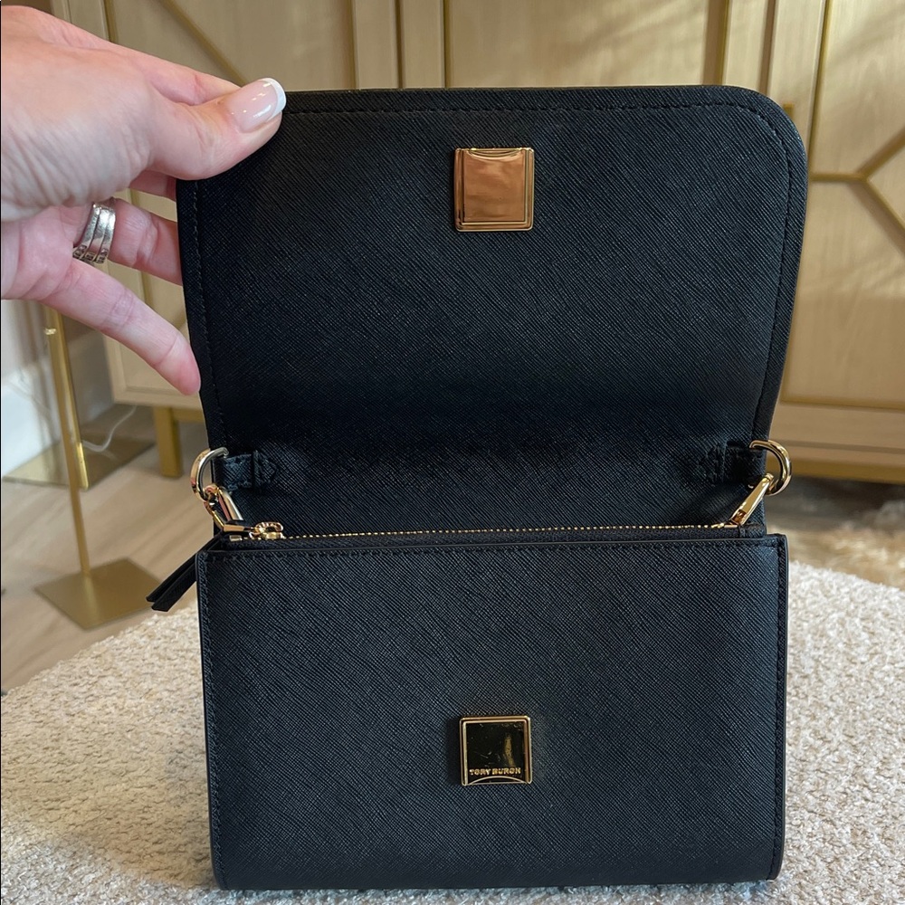 Tory Burch Black Crossbody Bag - Picture 3 of 6
